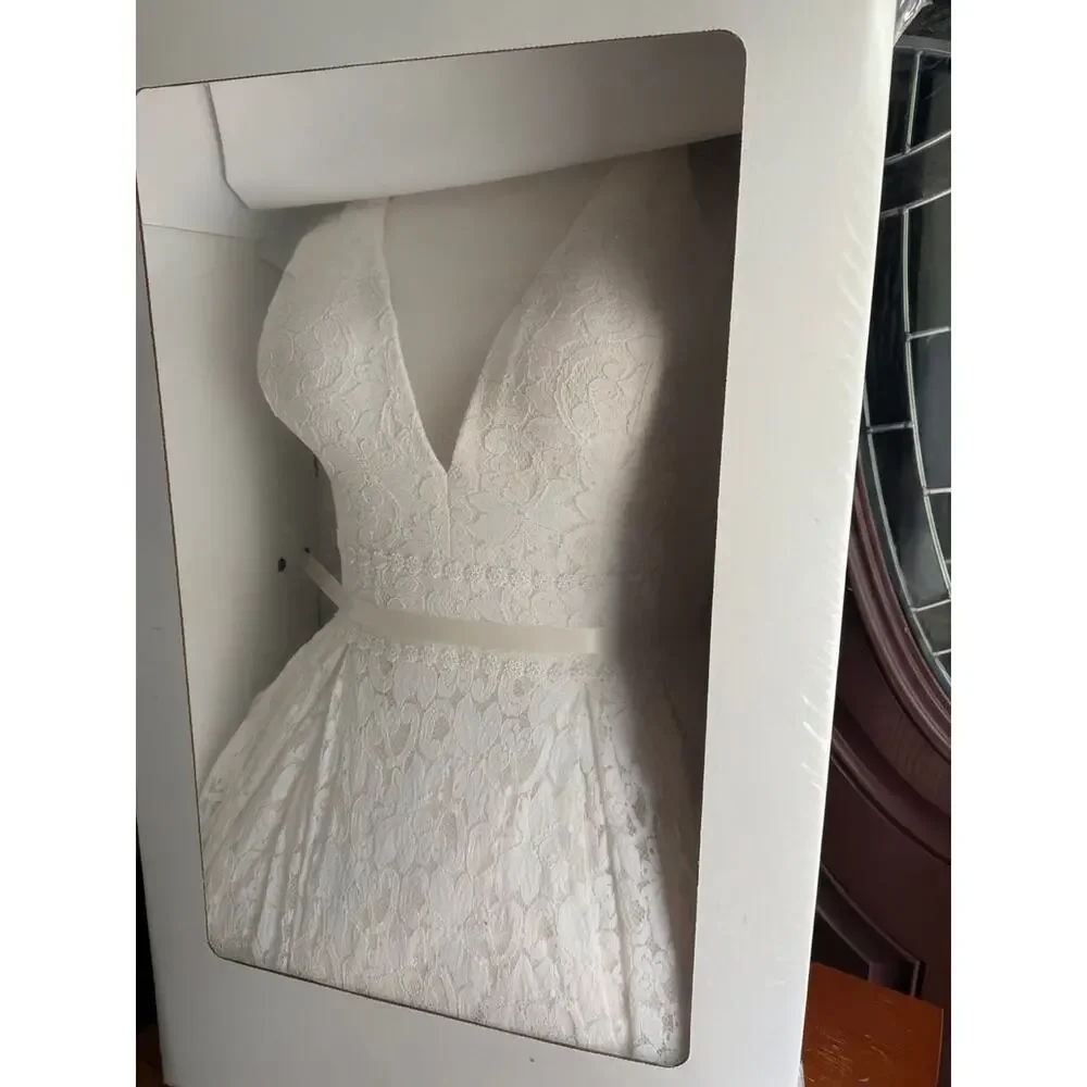 Galina Signature David's Bridal Lace Wedding Dress Size 12